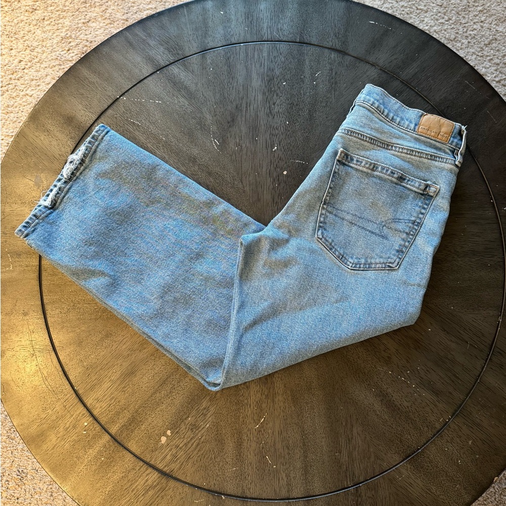 American Eagle Strigid High-Waisted Stovepipe Jean